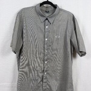 Oakley men's shirt